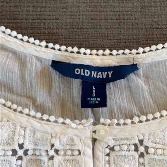 Old navy long sleeve white shirt - Picture 3 of 4